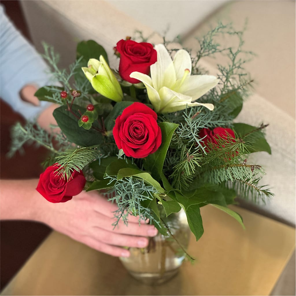 Glittering Lights Bouquet – A La Rose, Rock Hill SC