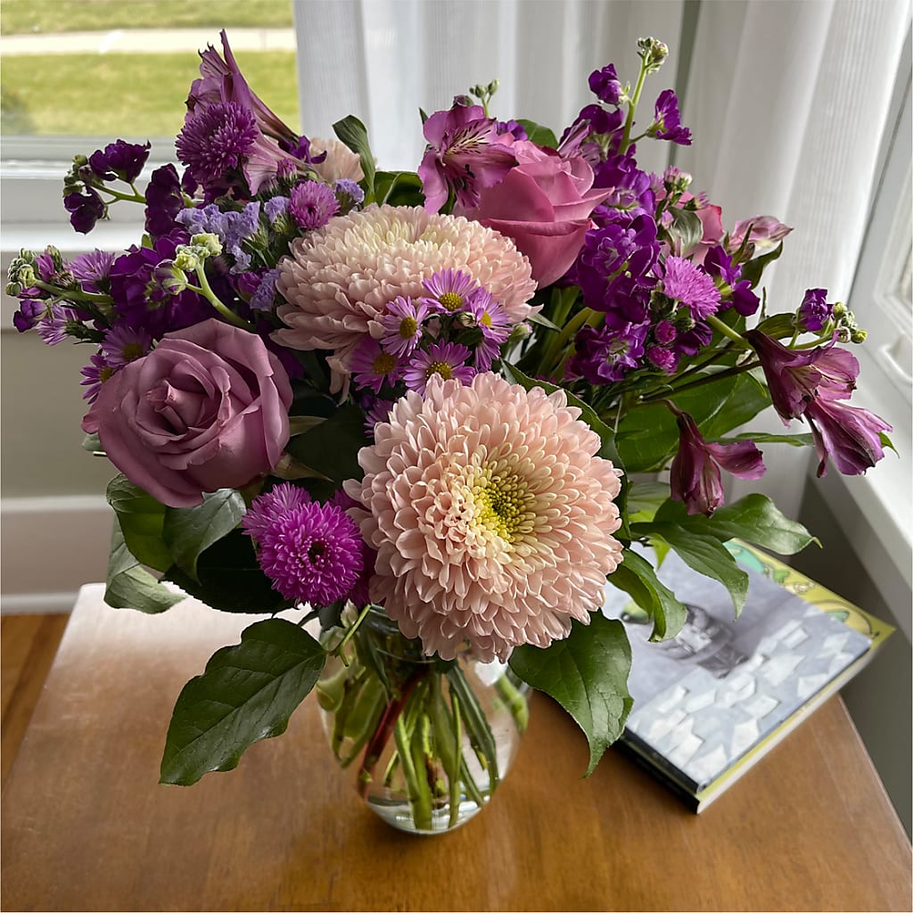 Ultraviolet Bouquet – A La Rose, Rock Hill SC