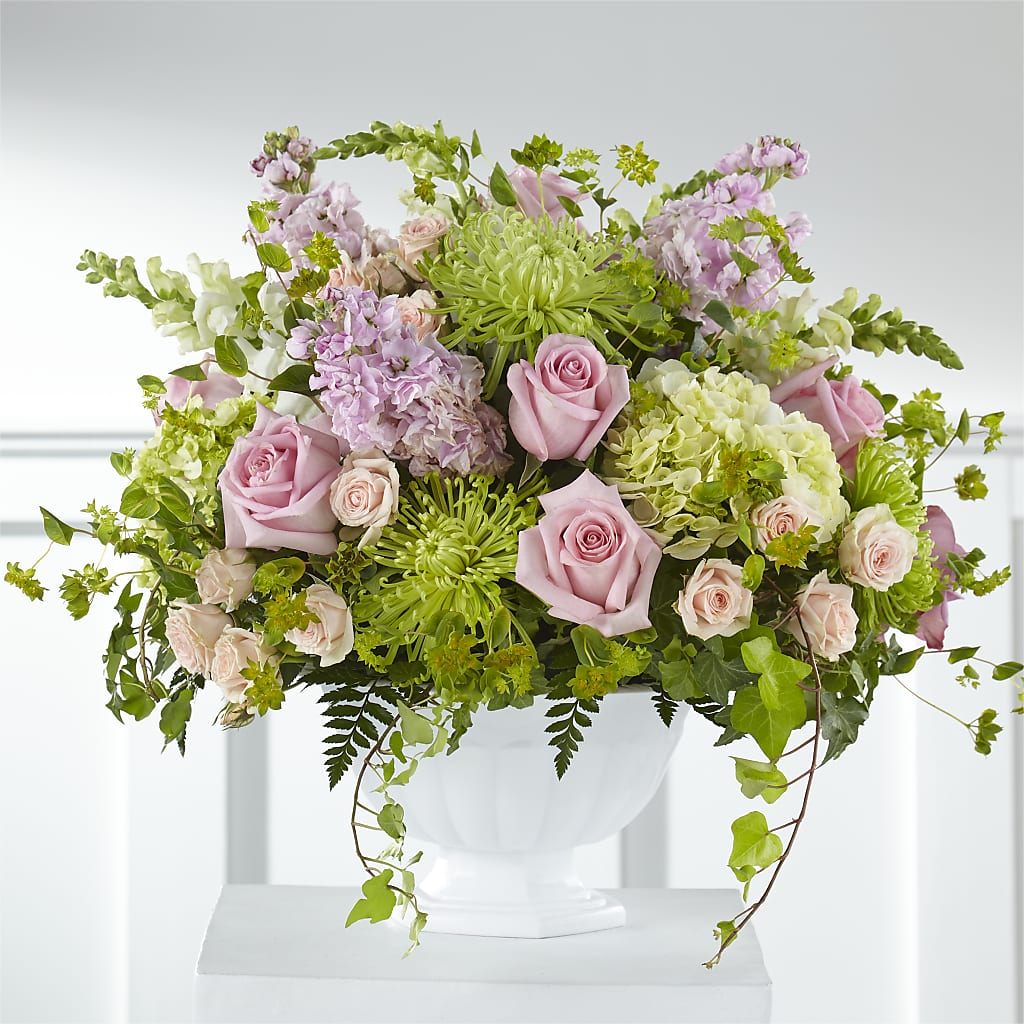 Radiant Embrace Arrangement – A La Rose, Rock Hill SC