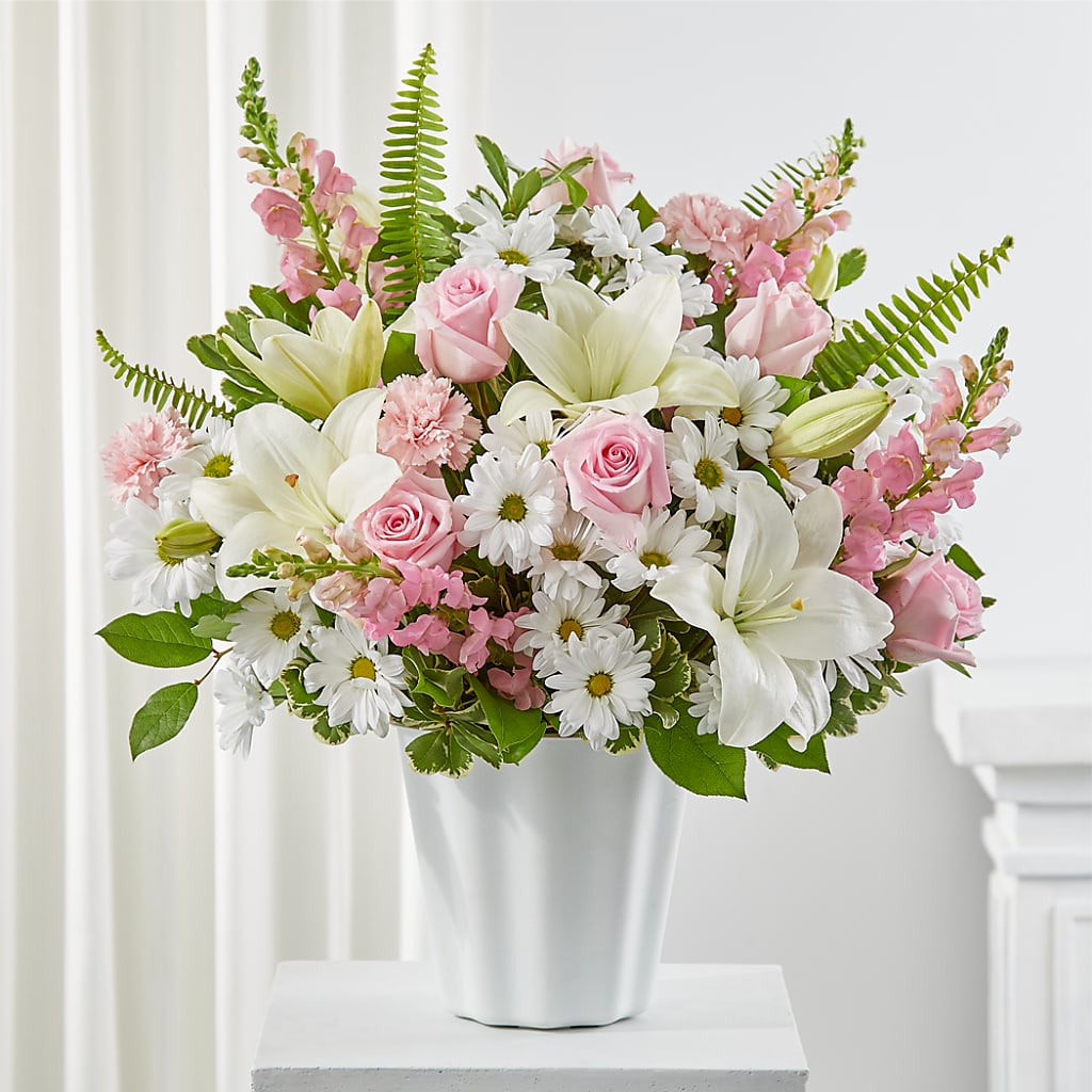 Soft Touch Tabletop Basket – A La Rose, Rock Hill SC