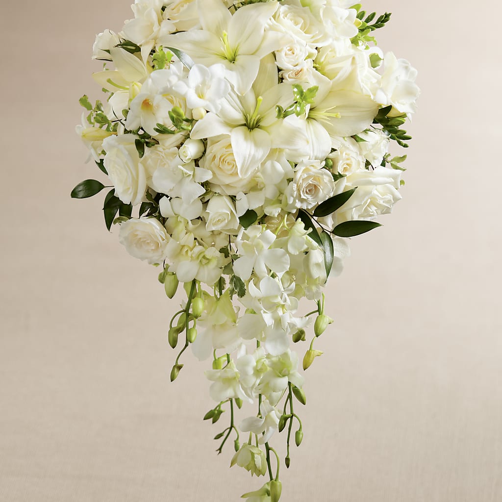 White Wonders Bouquet – A La Rose, Rock Hill SC
