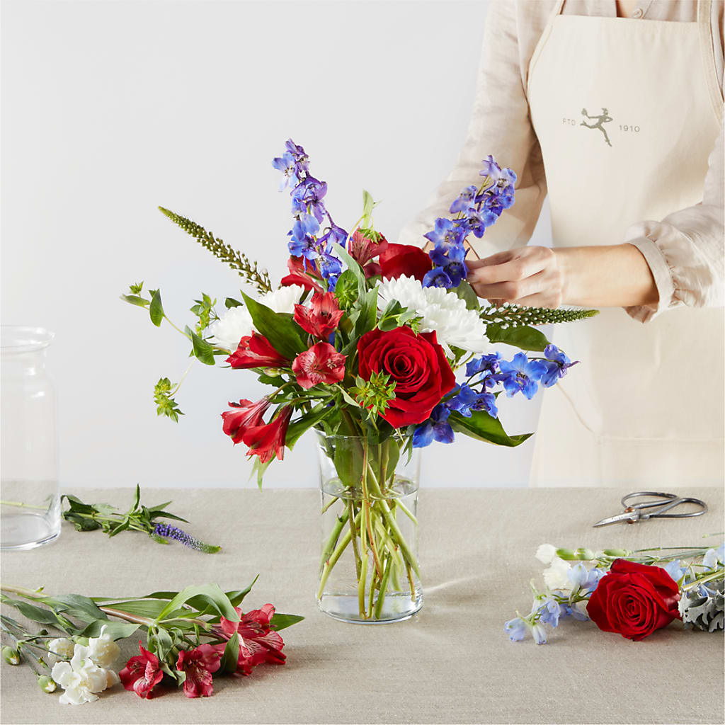 Star Spangled - A Florist Original –  A La Rose, Rock Hill SC