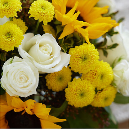 Luminous Morning Bouquet –  A La Rose, Rock Hill SC