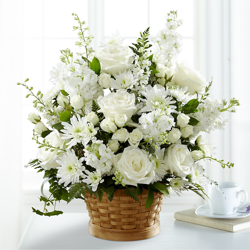 Heartfelt Condolences Arrangement –  A La Rose, Rock Hill SC
