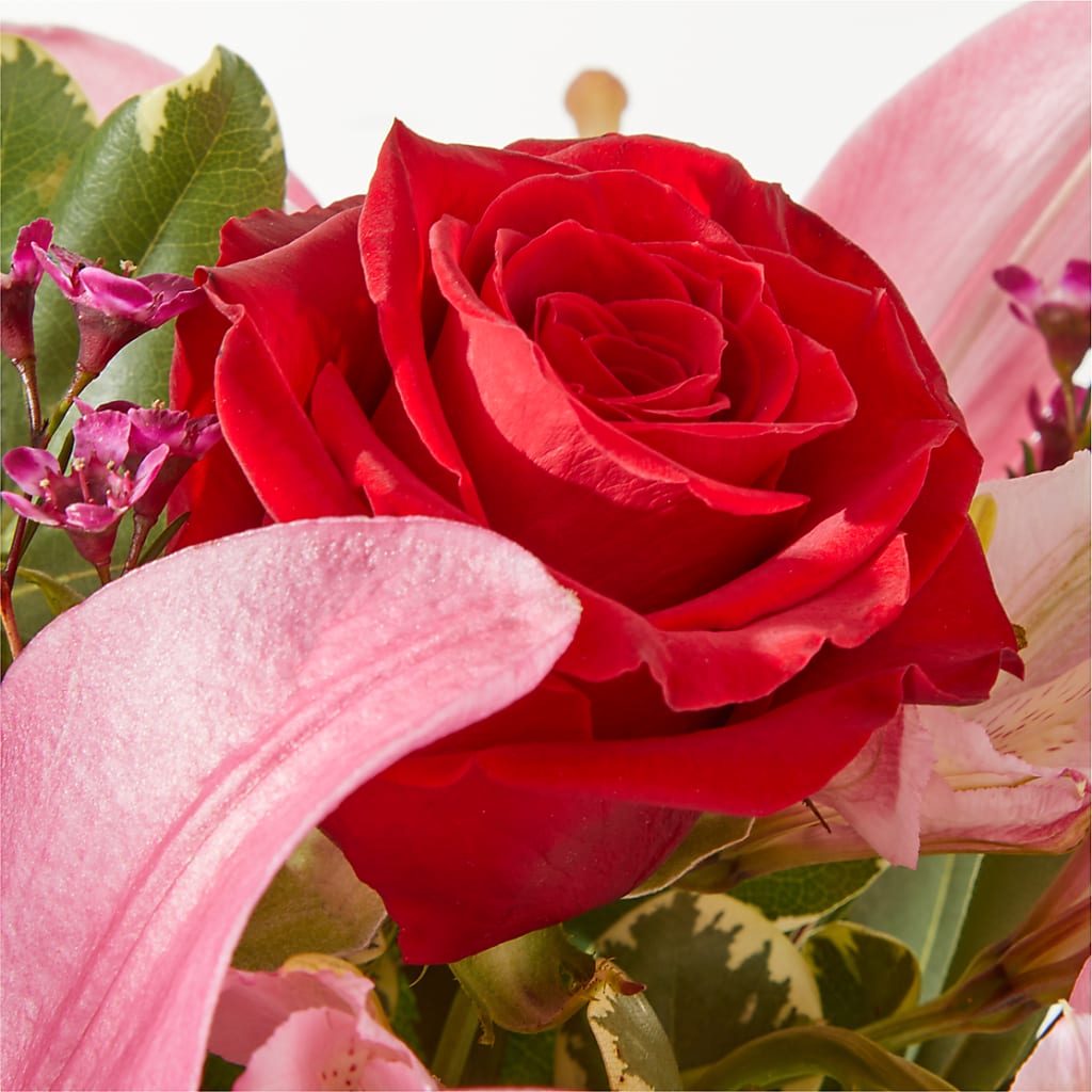 Lucky in Love Bouquet –  A La Rose, Rock Hill SC