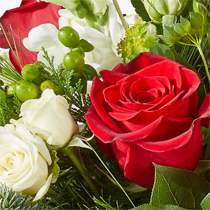 Deck the Halls Bouquet –  A La Rose, Rock Hill SC